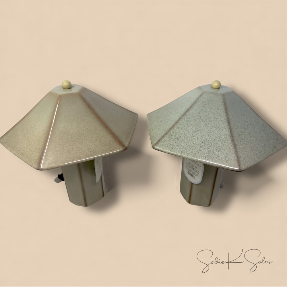Double Ceramic‎ Table Lamp Tan  – Threshold Studio McGee, Target Spring 2026 - Picture 9 of 10